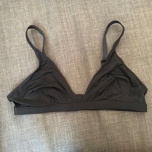 NWOT Parade Dream Fit Plunge Bralette